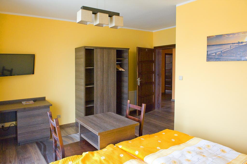 Pokoje Dwuosobowe Wladyslawowo Room photo